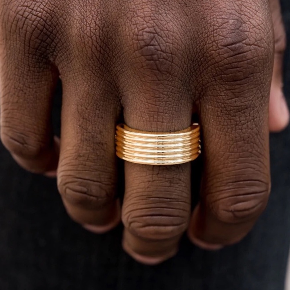 🆕PAPARAZZI: A MANS MAN - GOLD RING